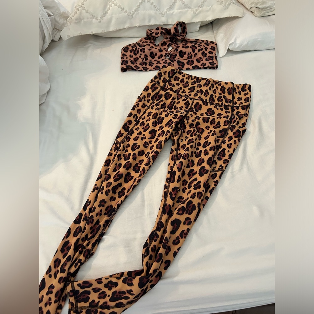 Leopard Print Set - image 3